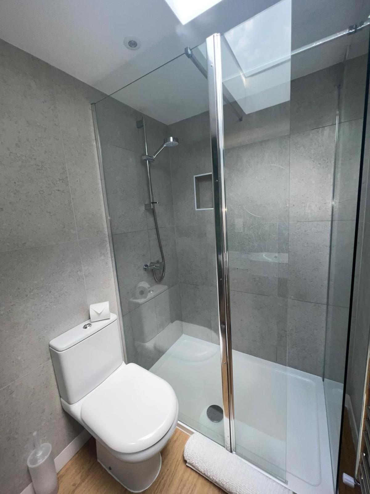 Central Ensuite Guest Unit With Ac And Free On-Street Parking Hove Buitenkant foto
