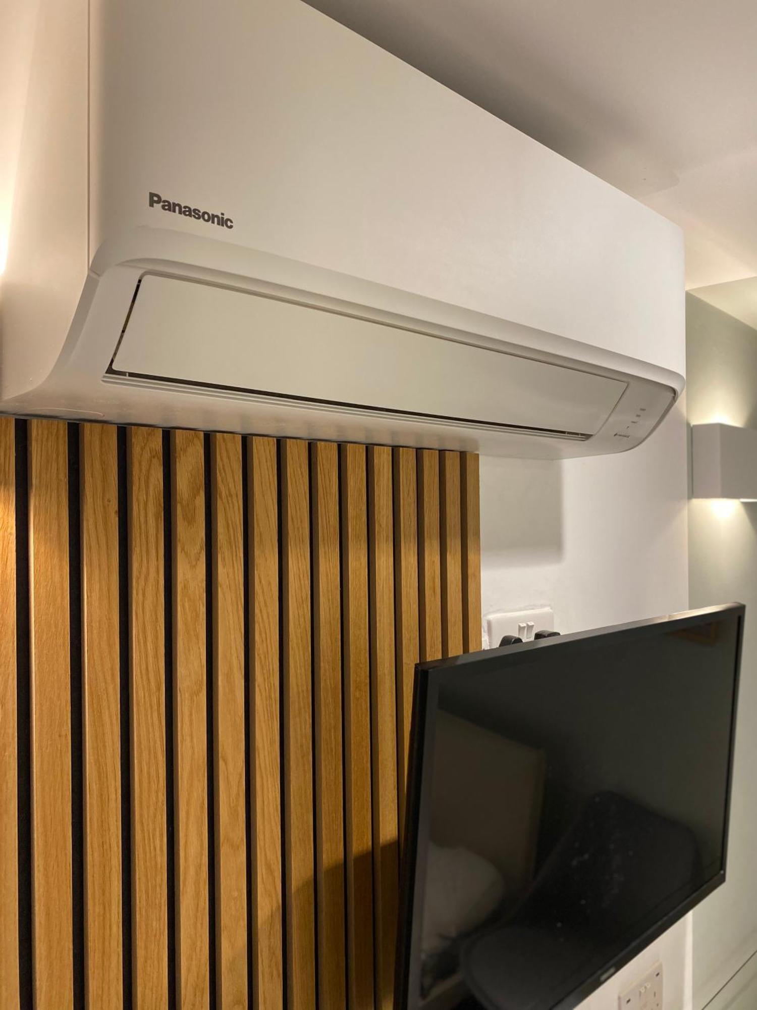 Central Ensuite Guest Unit With Ac And Free On-Street Parking Hove Buitenkant foto
